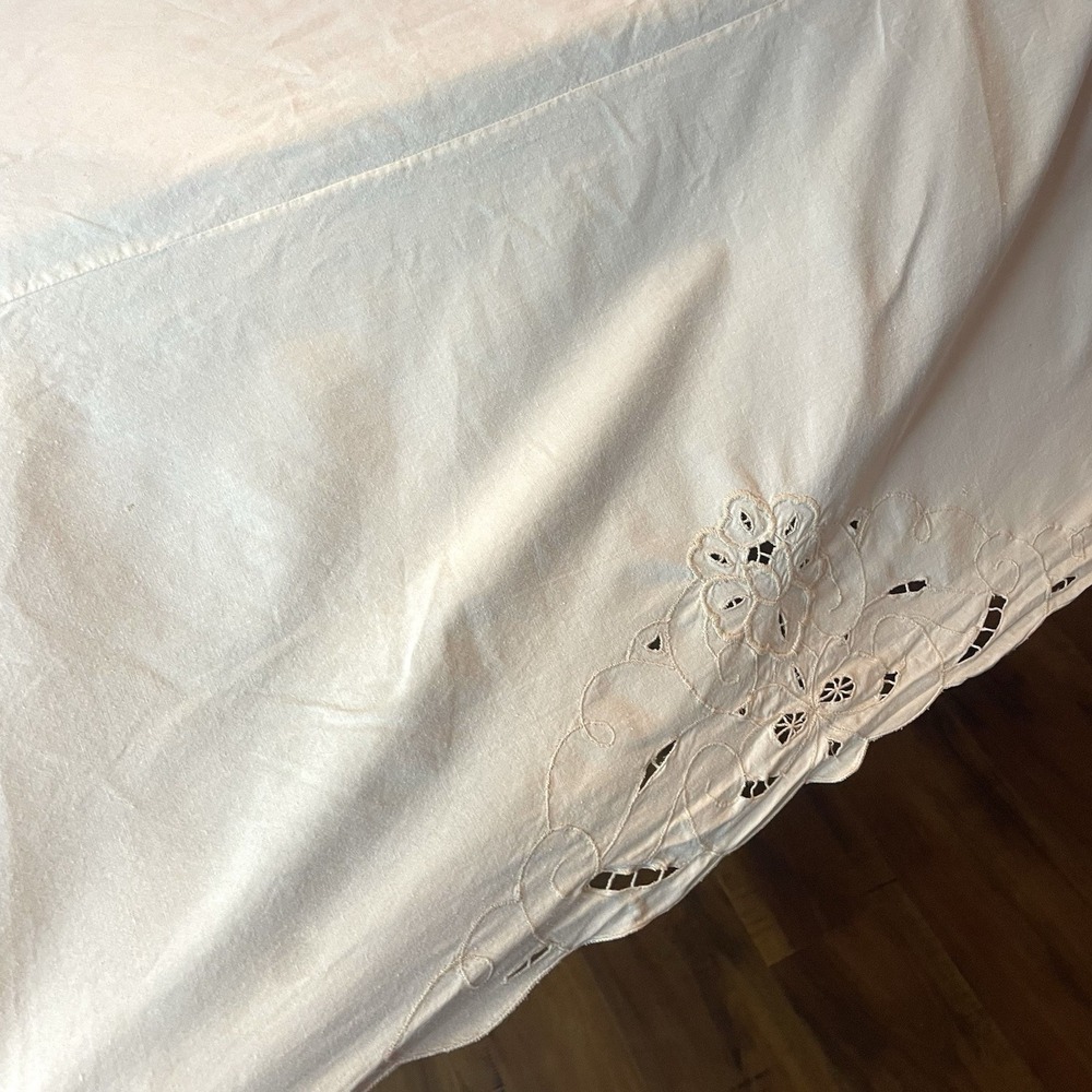 Vtg Battenburg Lace Dust Ruffle Bed Skirt Twin Size Ecru Split Corners 13" Drop